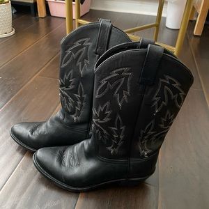 Classic black old west cowboy boots